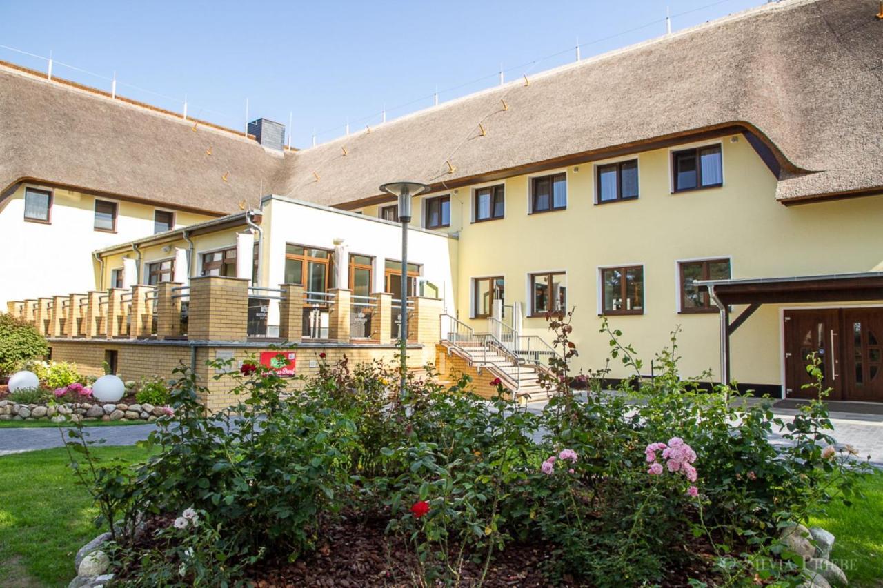 Ostseehotel Wustrow Wustrow  Bagian luar foto