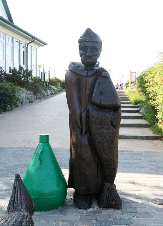Ostseehotel Wustrow Wustrow  Bagian luar foto